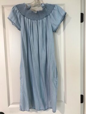 INC International Concepts Light Blue Smocked Dress w/ pockets